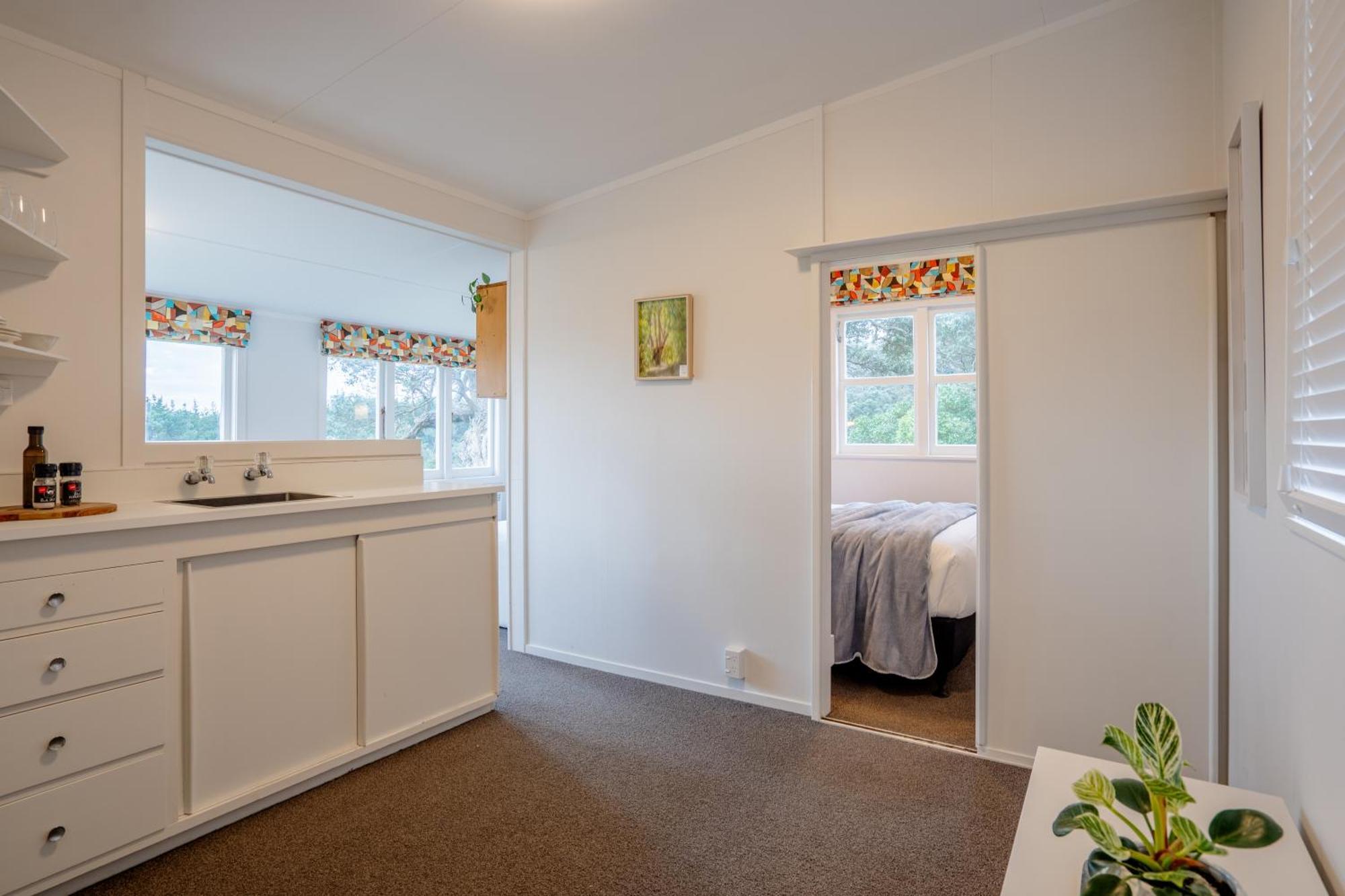 Muriwai Lodge Exterior photo